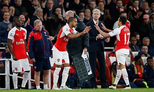 wenger-muon-cdv-arsenal-quen-di-bang-diem-ngoai-hang-anh-1