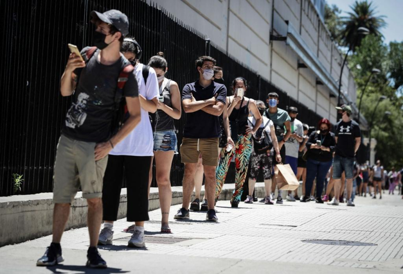 WHO cảnh báo thế giới đừng ‘sai lầm’ về biến thể Omicron - ảnh 1