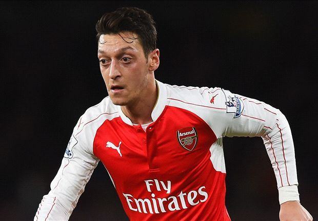Xác nhận lý do Mesut Ozil vắng mặt
