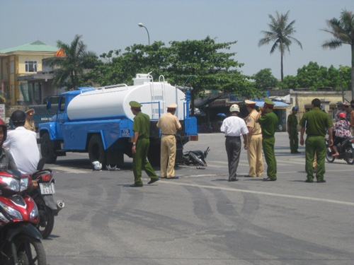 Xe chữa cháy gây tai nạn chết người