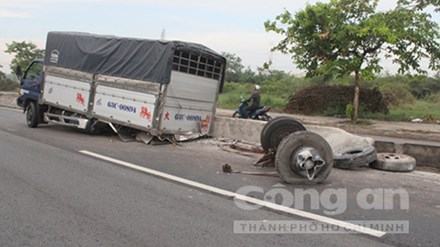 Hiện trường tai nạn - Ảnh: T.M