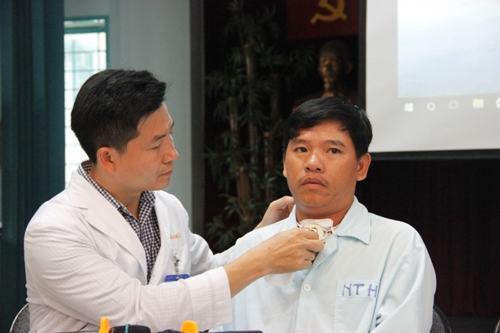 Xém mất mạng vì mắc xương cá