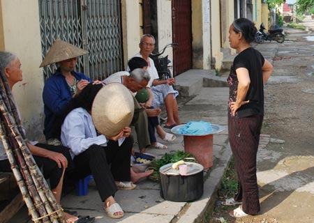 Xôn xao tin đồn bắt cóc trẻ em ở Hà Nội