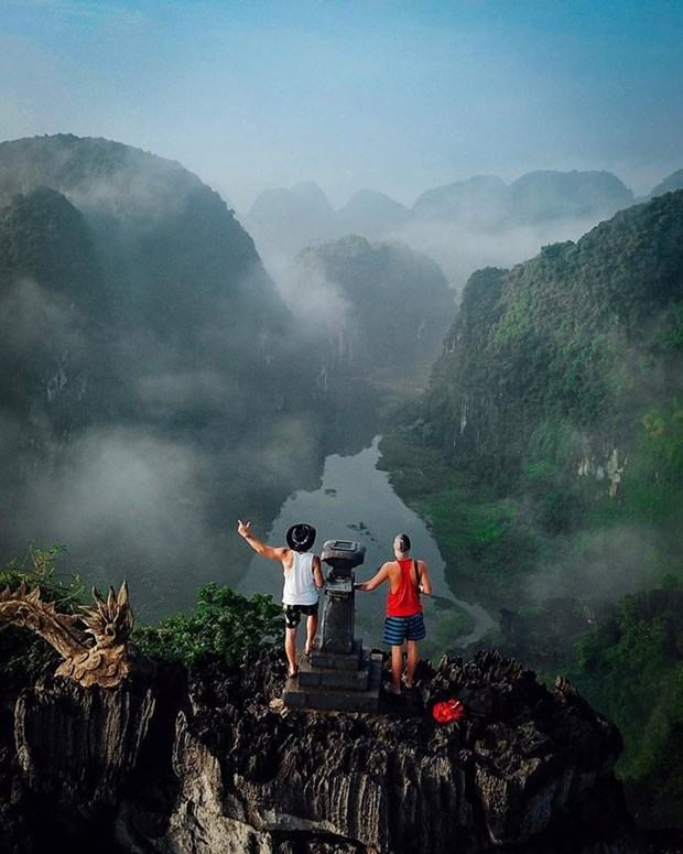 Xuc tien, quang ba du lich Viet thoi 4.0: Cai kho bo cai khon hinh anh 4