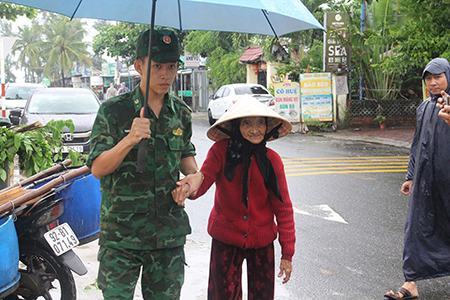 Miền Trung: An toàn của người dân là trên hết