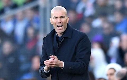 Zidane: “Tất cả mọi thứ về Barca đều là giả dối”