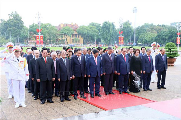 Lãnh đạo Đảng, Nhà nước vào Lăng viếng Chủ tịch Hồ Chí Minh nhân dịp 79 năm Quốc khánh 2-9