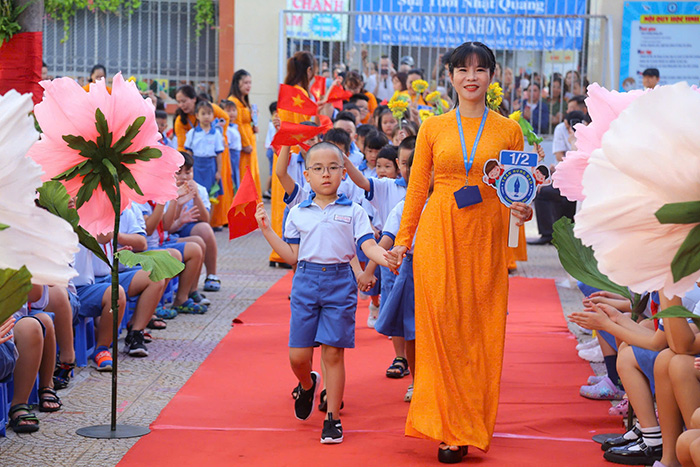 TP.HCM kiên quyết chống lạm thu trong năm học mới