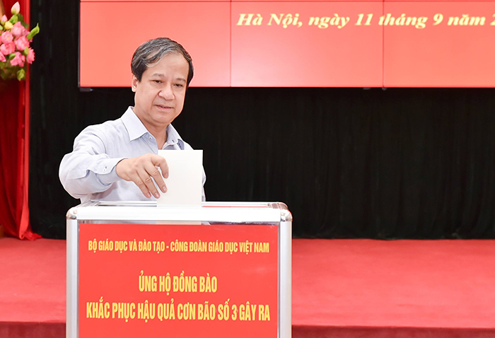 Bộ trưởng Nguyễn Kim Sơn: Bất kỳ sự hỗ trợ nào với đồng bào bị thiệt hại bởi bão số 3 đều rất đáng trân trọng!