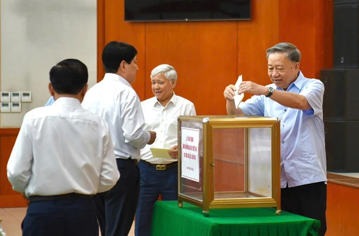 Tổng Bí thư, Chủ tịch nước dự lễ phát động ủng hộ đồng bào bị thiệt hại do bão số 3