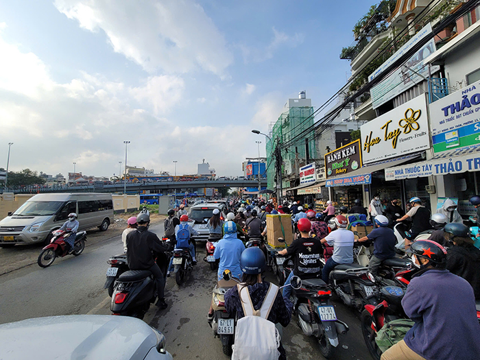 TP.HCM nghiên cứu làm 5 tuyến đường trên cao để giảm kẹt xe