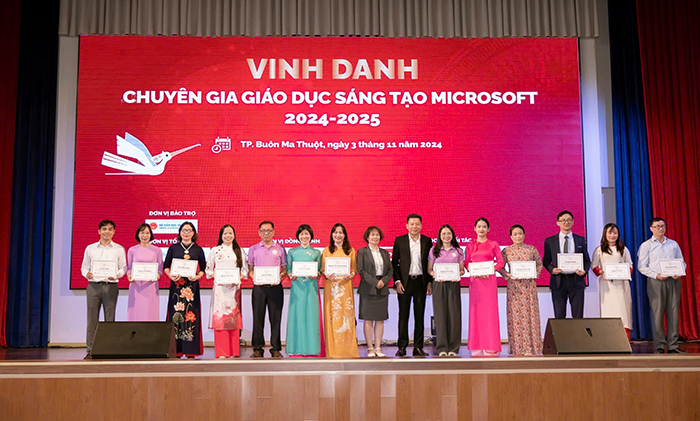 Hơn 1.200 giáo viên Việt Nam được công nhận là chuyên giao giáo dục sáng tạo Microsoft