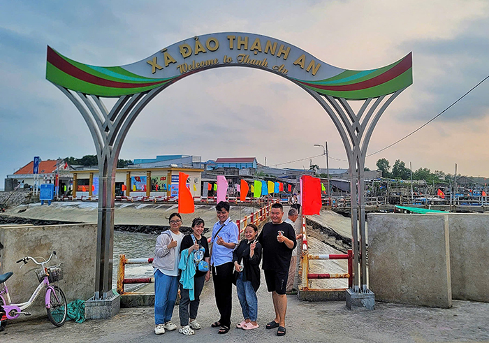 Xuân về trên xã đảo Thạnh An