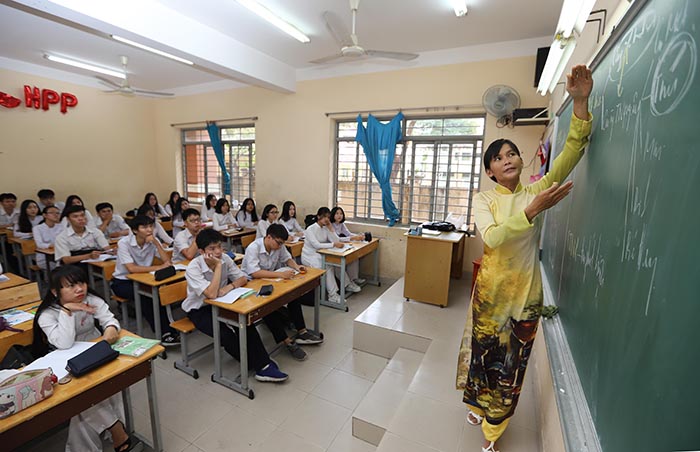 Giáo dục vươn mình tìm vị thế