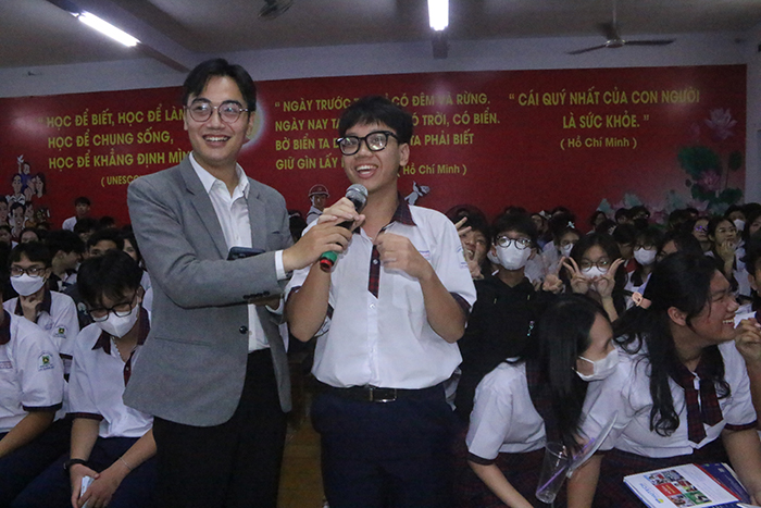 Nhiều chương trình học bổng dành cho tân sinh viên