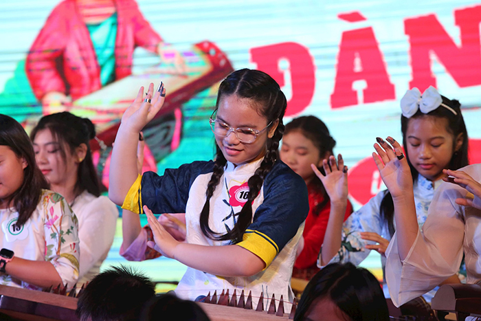 Đưa âm nhạc dân tộc vào trường học: Rất cần thiết cho học sinh