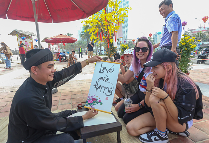 Du lịch Tết Nguyên đán 2025: Tour chất, giá tốt