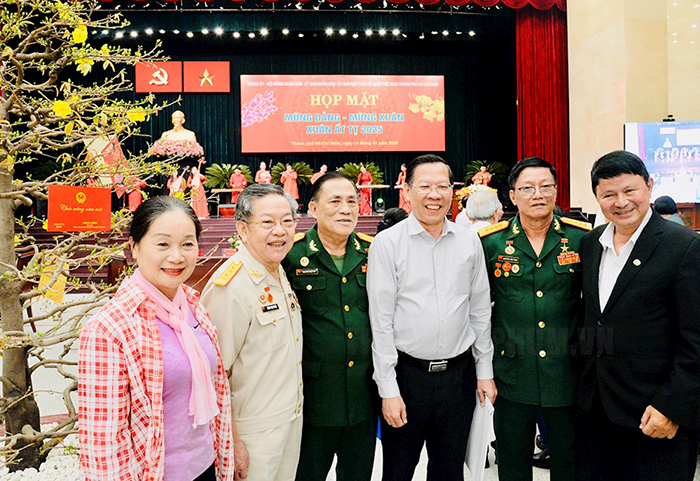 Đảm bảo nhà nhà có Tết