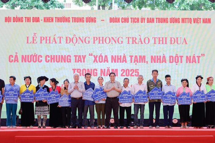 Năm 2025: Xóa 230 ngàn căn nhà tạm, nhà dột nát