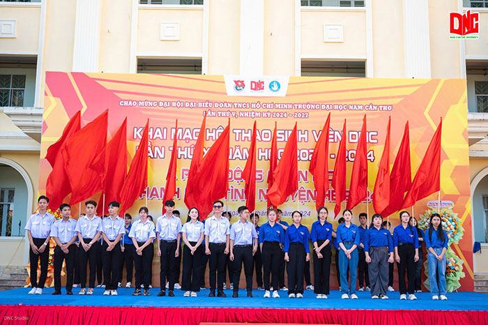 Trường Đại học Nam Cần Thơ: Top 3 toàn quốc và dẫn đầu phong trào “Sinh viên 5 tốt” vùng đồng bằng sông Cửu Long