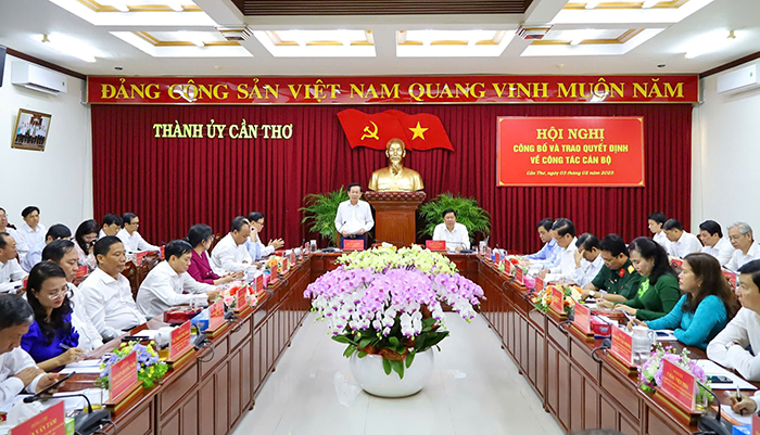 Cần Thơ: Tập trung thực hiện nhiệm vụ với tinh thần tăng tốc, bứt phá, đạt tăng trưởng cao
