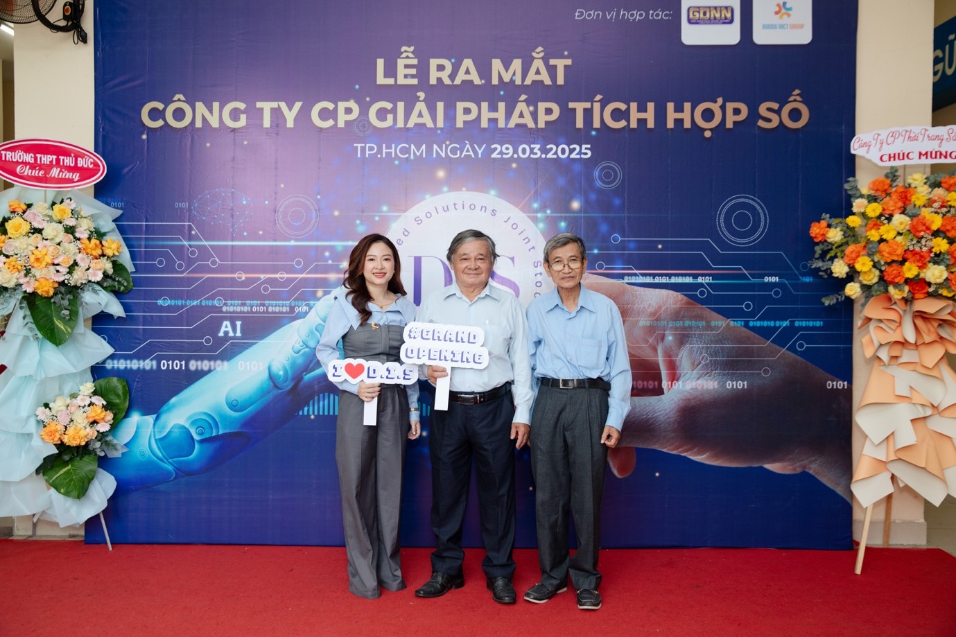 Công ty cổ phần Giải pháp Tích hợp số chính thức ra mắt