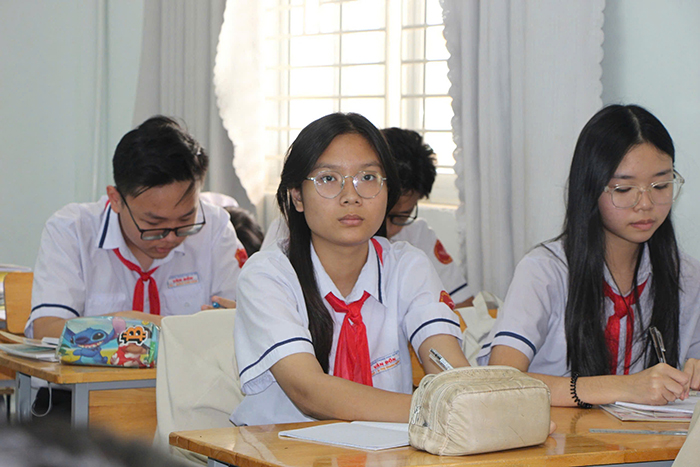 Khẩn trương hoàn thiện, hướng dẫn cụ thể về dạy thêm, học thêm