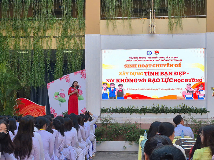 Giúp học sinh bỏ cách nhìn sai lệch “yêu nên tốt, ghét nên xấu”