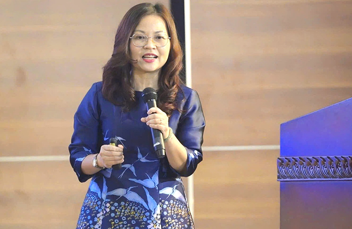 TS. Bùi Thị Hồng Hạnh làm Hiệu trưởng Trường Phổ thông Năng khiếu