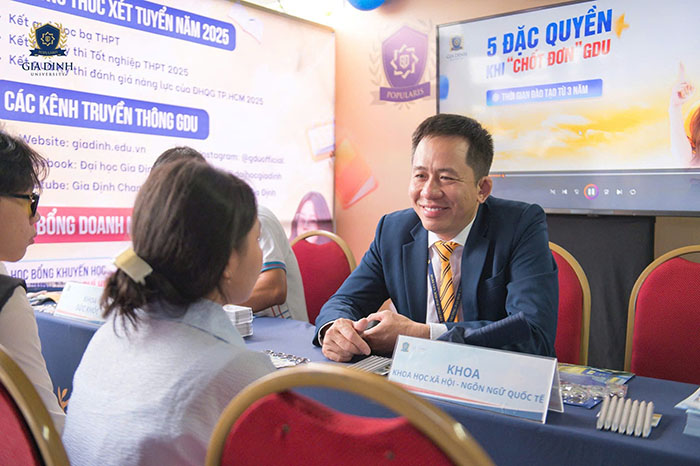 Trường ĐH Gia Định đón đầu xu thế với nhóm ngành sức khỏe, trí tuệ nhân tạo, ngôn ngữ