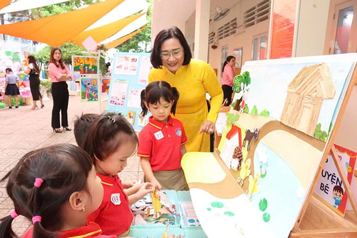 Sở GD-ĐT sẽ định kỳ cung cấp thông tin cho báo chí