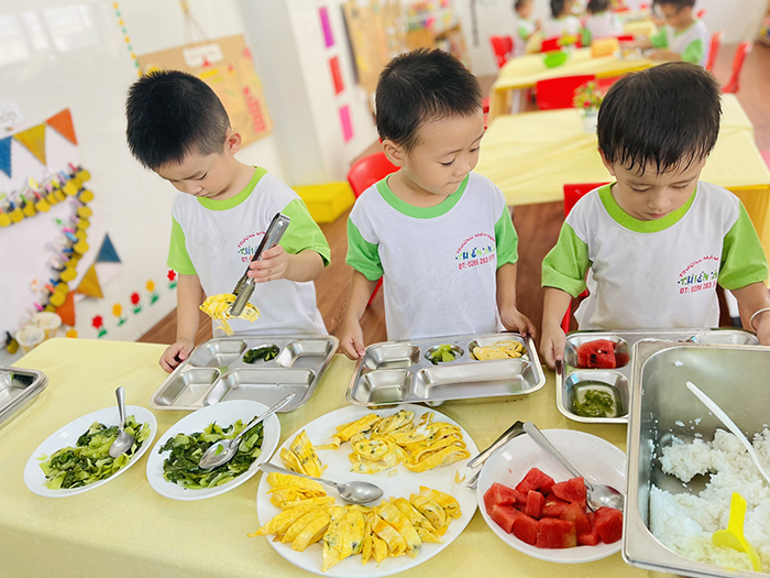 Bộ GD-ĐT yêu cầu sẵn sàng ứng phó với ngộ độc thực phẩm trong trường học