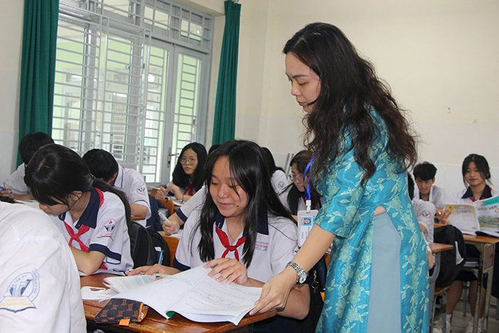 Dạy viết nghị luận xã hội cho học sinh THCS