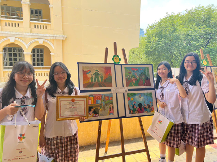 Góc nhìn của học sinh về ngày đất nước thống nhất