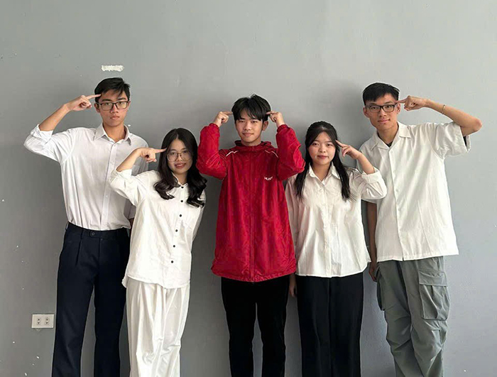 Sinh viên hiến kế xây dựng bãi đỗ xe thông minh