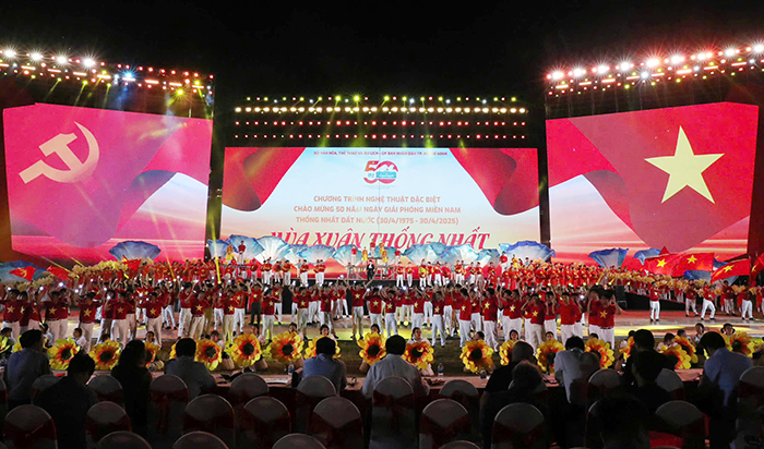 Chương trình nghệ thuật đặc biệt “Mùa xuân thống nhất”