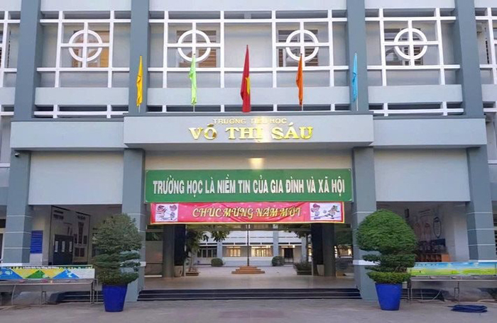 Hơn 20 học sinh tiểu học ở quận 7 nghi ngộ độc thực phẩm