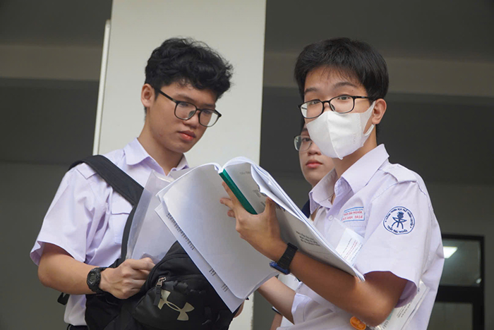 TP.HCM tuyển bổ sung thêm 474 chỉ tiêu lớp 11 chuyên, thi vào ngày 8-7