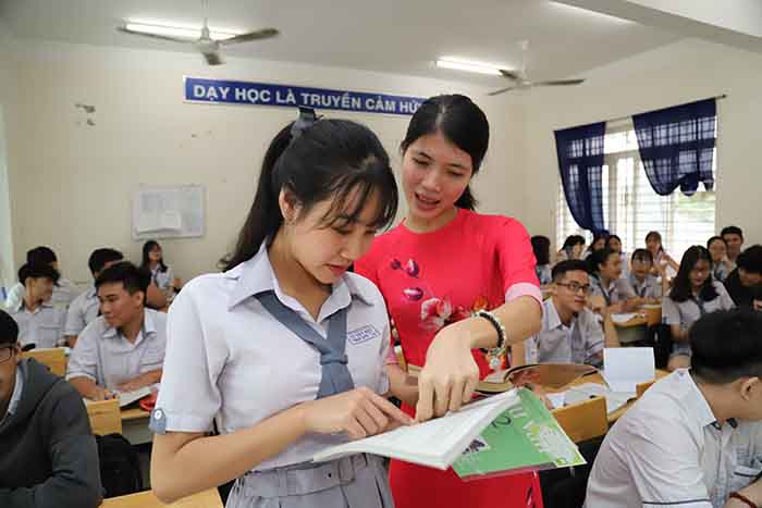 Giáo dục nước nhà sau 50 năm