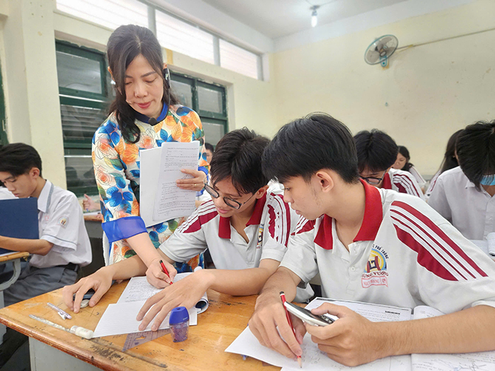 Thi tốt nghiệp THPT năm 2025: Môn toán: Nắm chắc những điểm mới để đạt kết quả cao