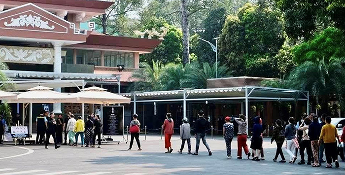 “Khán giả thương mình, thì còn sân khấu lung linh…”