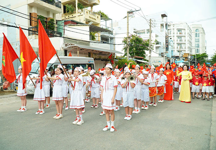 Trường Mầm non Tân Thuận Tây: Nhiều hoạt động mừng ngày hội non sông