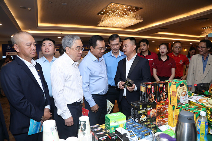 Ứng phó với thuế quan của Hoa Kỳ bằng lòng tin và đổi mới