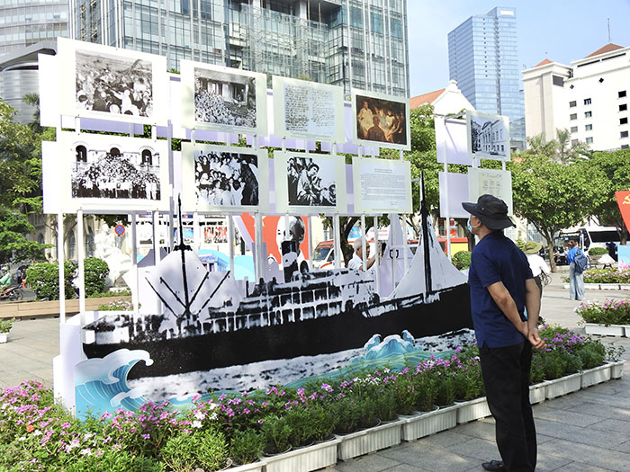 Khai mạc triển lãm ảnh về Chủ tịch Hồ Chí Minh tại trung tâm TP.HCM