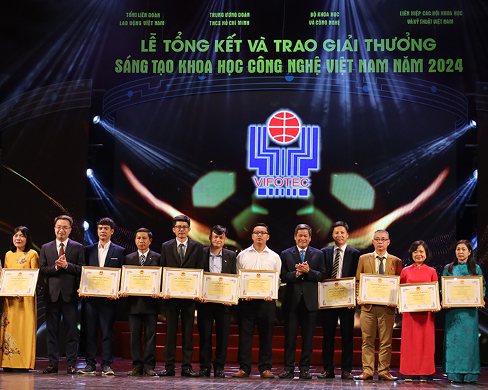 “Công nghệ Việt nhận diện chữ viết tay” nhận giải thưởng VIFOTEC