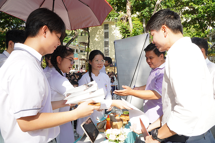 Độc đáo sân chơi học sinh thử tài “gọi vốn” dự án khởi nghiệp