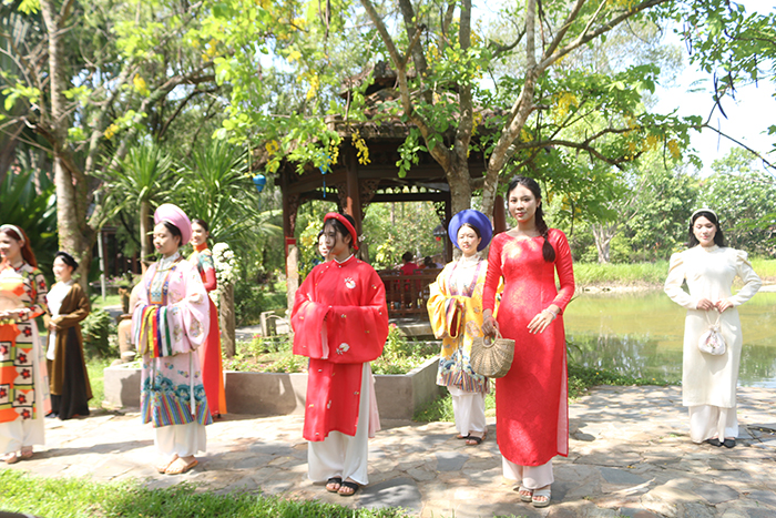 Giới trẻ tưởng nhớ Bác Hồ qua những hoạt động giản đơn