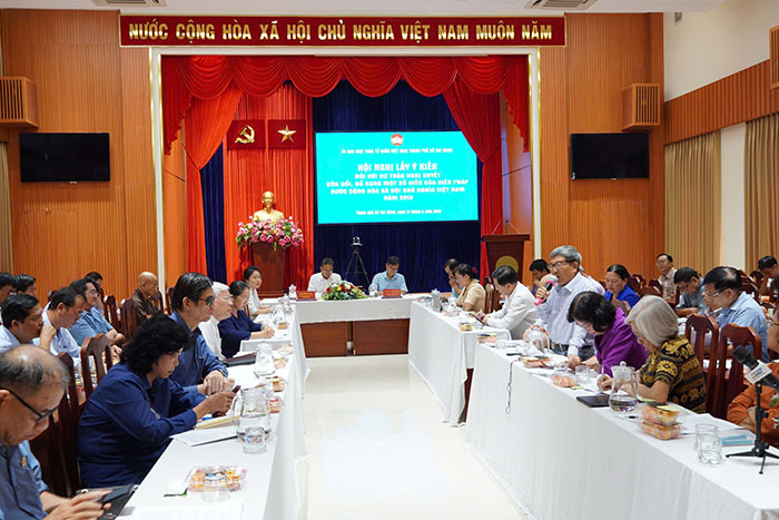 Ủy ban MTTQ Việt Nam TP.HCM tổ chức lấy ý kiến góp ý sửa đổi Hiến pháp năm 2013