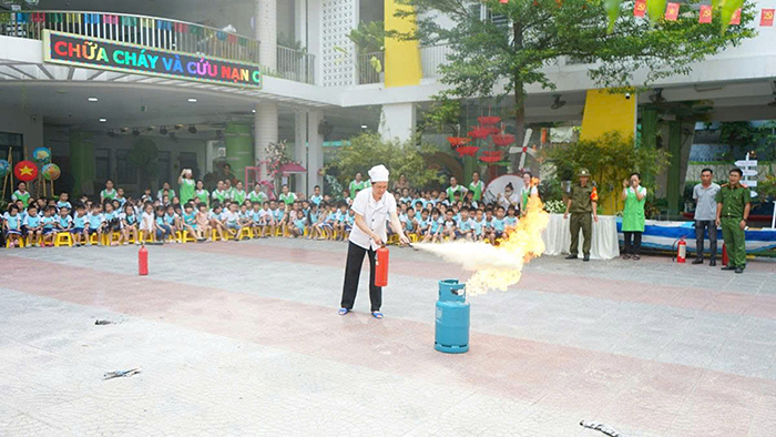 Phòng cháy, chữa cháy và đuối nước trong trường học