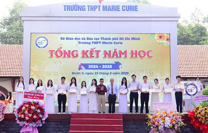 Trường THPT Marie Curie – Hơn 100 năm xây dựng ngôi trường hạnh phúc, hiện đại và hội nhập